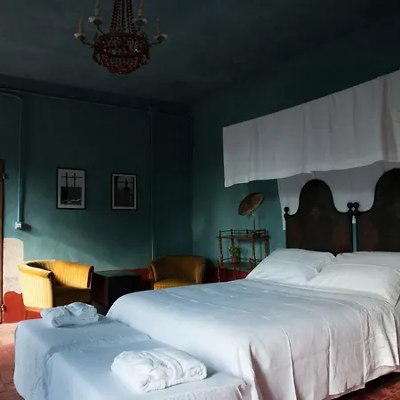 Corte Mantovanella Bed & Breakfast *