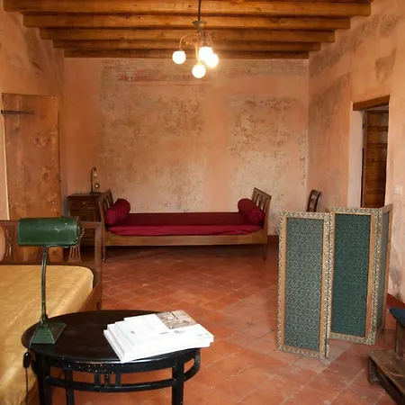 Corte Mantovanella Couette-café 4*